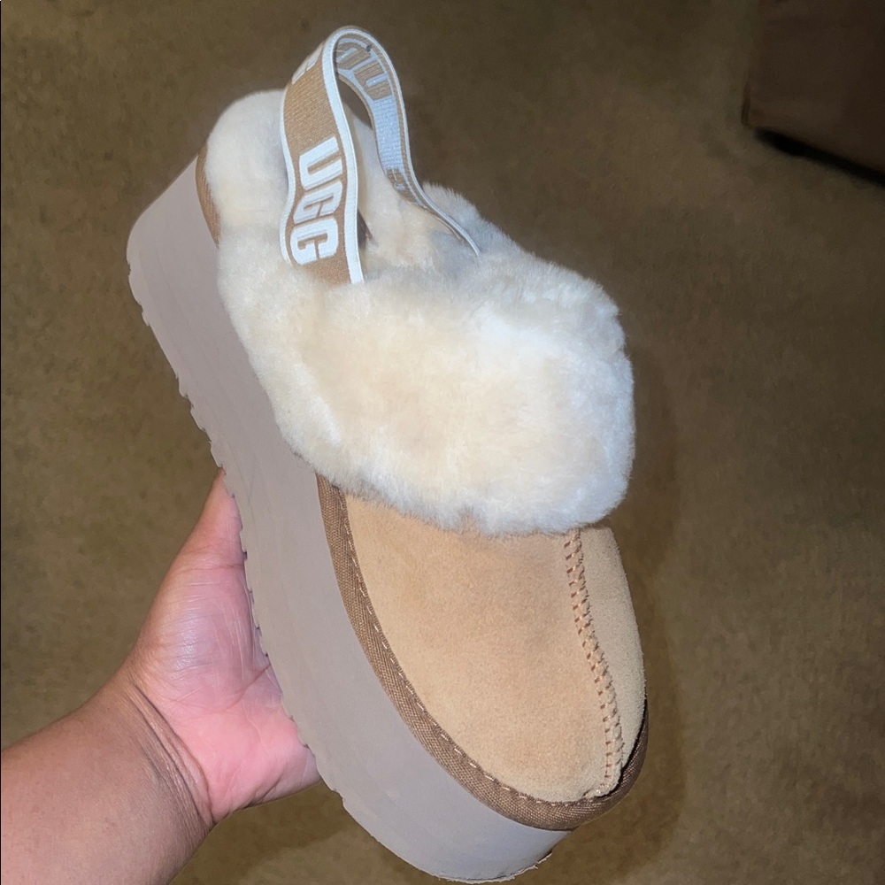 UGG Women's Tan and Cream Mules
